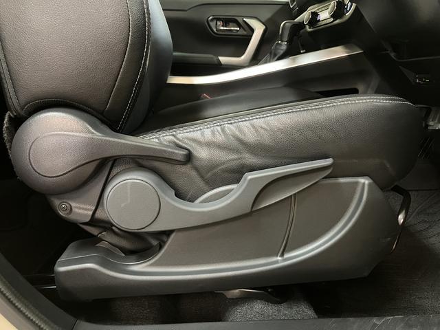 ロッキープレミアムＧ　ＨＥＶ　サポカーＳワイド適合　認定中古車ハイブリッド・９インチ純正メモリーナビ・バックカメラ・ナビ連動前後ドライブレコーダー・ＥＴＣ車載器・全車速追従クルーズコントロールＡＣＣ・電動パーキングブレーキ・シートヒーター・オフロードタイヤ装着車（大阪府）の中古車