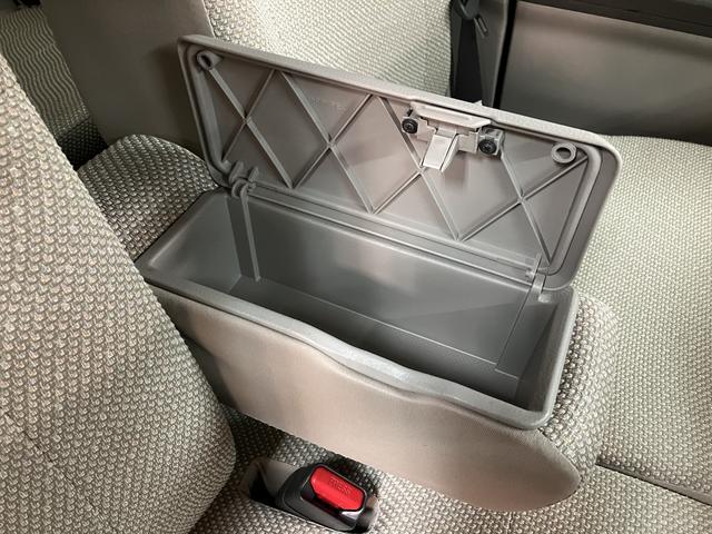 タントスローパー　Ｌ“ＳＡIII”　リヤシート付仕様　認定中古車福祉車両・車いす乗降車（スローパー）・電動ウインチ・衝突回避支援ブレーキ・誤発進抑制機能・前後コーナーセンサー・ＣＤチューナー・両側スライドドア・キーレスエントリー・ベンチシート・オートハイビーム（大阪府）の中古車