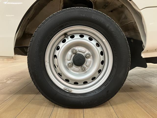 ハイゼットトラックハイルーフ　認定中古車５速マニュアルミッション・メモリーナビ・ドライブレコーダー・ＥＴＣ車載器・マニュアルエアコン・パワーステアリング・３方開ゲート・禁煙車・納車前点検整備・１２か月間／走行距離無制限保障（大阪府）の中古車