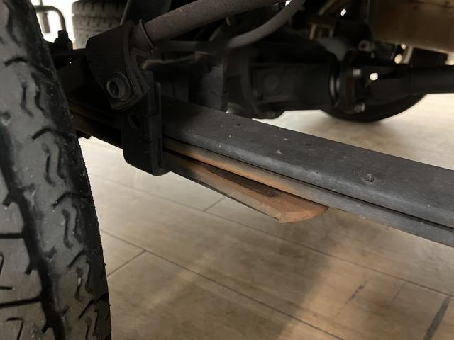 ハイゼットトラックハイルーフ　認定中古車５速マニュアルミッション・メモリーナビ・ドライブレコーダー・ＥＴＣ車載器・マニュアルエアコン・パワーステアリング・３方開ゲート・禁煙車・納車前点検整備・１２か月間／走行距離無制限保障（大阪府）の中古車