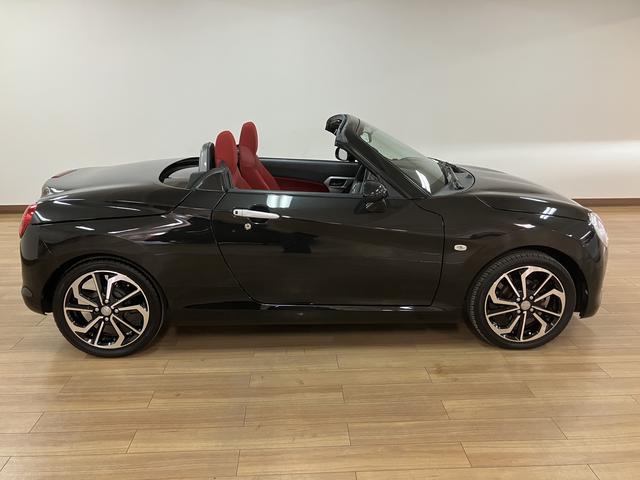 コペンセロ　認定中古車ターボエンジン・レッドインテリアパック・純正メモリーナビ・バックモニター・ＥＴＣ車載器・シートヒーター・ＬＥＤヘッドライト・ステアリングスイッチ・電動開閉ルーフ・１年間走行距離無制限保証・車検整備付（大阪府）の中古車