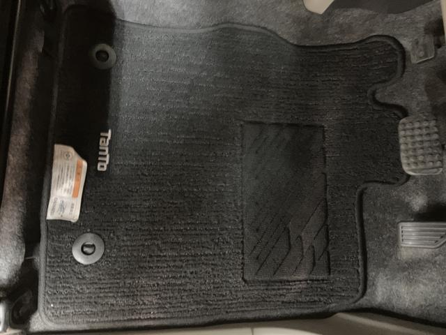 タントX H27年式 走行4.3万キロ 認定中古車H27年式・走行4.3万キロ・ミラクルオープンドア・プッシュスタート・オートエアコン・オートライト・全席シートカバー・ベンチシート/12か月間/走行距離無制限保証付・車検整備付・バッテリー新品交換(大阪府)の中古車