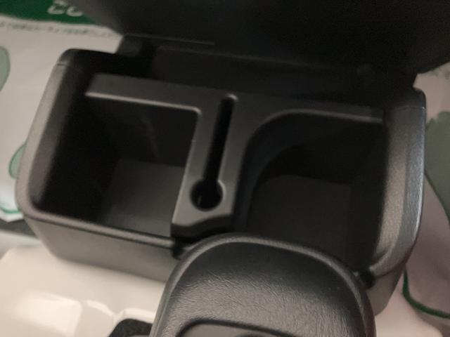 ハイゼットトラックスタンダード サポカーSベーシック適合 認定中古車令和7年式・走行0.9万km・衝突回避軽減ブレーキ・誤発進抑制機能・CVT・AM/FMラジオ・前後コーナーセンサー・アイドリングストップ・マニュアルエアコン・1年間走行距離無制限保証付(大阪府)の中古車