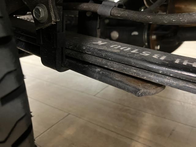 ハイゼットトラックスタンダード サポカーSベーシック適合 認定中古車令和7年式・走行0.9万km・衝突回避軽減ブレーキ・誤発進抑制機能・CVT・AM/FMラジオ・前後コーナーセンサー・アイドリングストップ・マニュアルエアコン・1年間走行距離無制限保証付(大阪府)の中古車