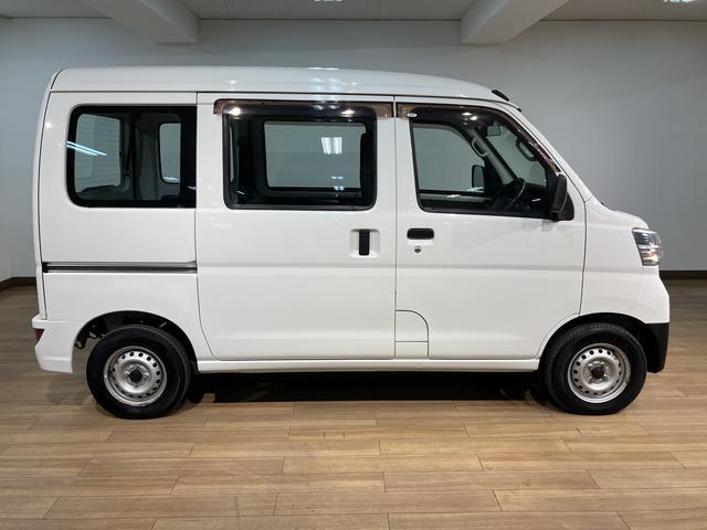 ハイゼットカーゴスペシャル　４ＡＴ　ＥＴＣ　１年保証　認定中古車認定中古車・４ＡＴ・ＡＭ／ＦＭラジオ・ＥＴＣ車載器・両側スライドドア・マニュアルエアコン・アイドリングストップ・ラバーマット・ハロゲンヘッドライト・車検整備付・１年間走行距離無制限保証（大阪府）の中古車