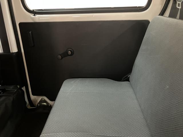 ハイゼットカーゴスペシャル　４ＡＴ　ＥＴＣ　１年保証　認定中古車認定中古車・４ＡＴ・ＡＭ／ＦＭラジオ・ＥＴＣ車載器・両側スライドドア・マニュアルエアコン・アイドリングストップ・ラバーマット・ハロゲンヘッドライト・車検整備付・１年間走行距離無制限保証（大阪府）の中古車