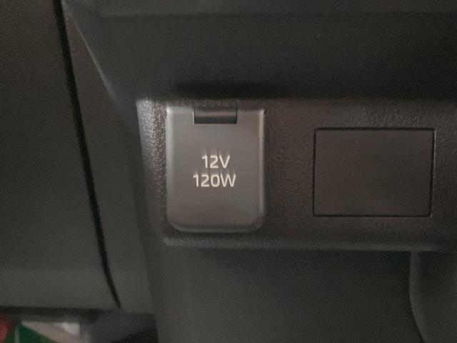 ハイゼットカーゴDX 4WD スマートアシスト キーレス リヤヒーターダクト届出済未使用車・4WD・前席パワーウインドウ・フロントシェルフ・キーレスエントリー・オートライト・リヤヒーターダクト・両側スライドドア・コーナーセンサー・衝突回避支援ブレーキ・誤発進抑制機能(大阪府)の中古車