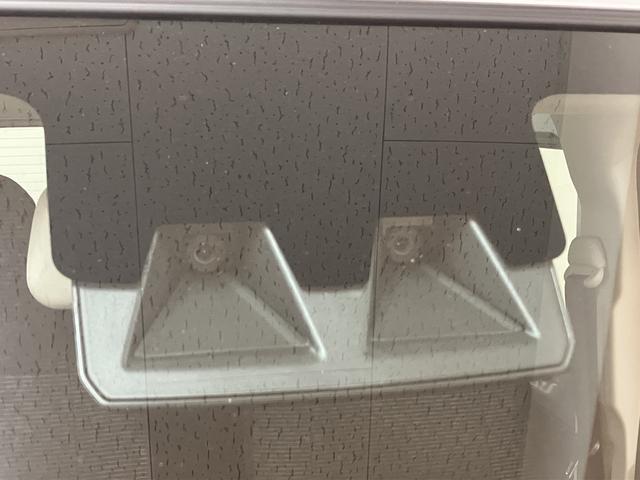 ハイゼットカーゴDX 4WD スマートアシスト キーレス リヤヒーターダクト届出済未使用車・4WD・前席パワーウインドウ・フロントシェルフ・キーレスエントリー・オートライト・リヤヒーターダクト・両側スライドドア・コーナーセンサー・衝突回避支援ブレーキ・誤発進抑制機能(大阪府)の中古車