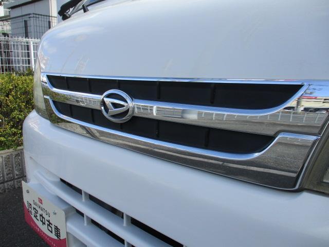 ハイゼットトラックエアコン・パワステスペシャルＶＳ　ＥＴＣ　荷台作業灯　５ＭＴ５速ＭＴ車・ＥＴＣ車載器・ＡＭ／ＦＭラジオチューナー・荷台作業灯・荷台三方開・テールゲートチェーン・マニュアルエアコン・パワーステアリング・１年間走行距離無制限保証・車検整備付・認定中古車（大阪府）の中古車