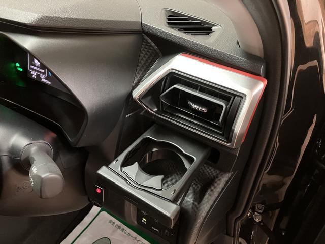 ロッキーＸ　ＨＥＶ　９インチメモリーナビ　前後ドラレコ　ＥＴＣ純正９インチメモリーナビ　前後ドラレコ　ＥＴＣ　バックカメラ　キーフリーシステム（大阪府）の中古車