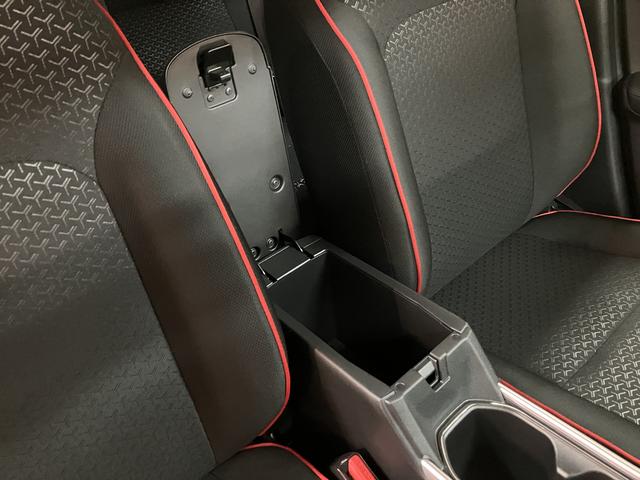 ロッキーＸ　ＨＥＶ　９インチメモリーナビ　前後ドラレコ　ＥＴＣ純正９インチメモリーナビ　前後ドラレコ　ＥＴＣ　バックカメラ　キーフリーシステム（大阪府）の中古車