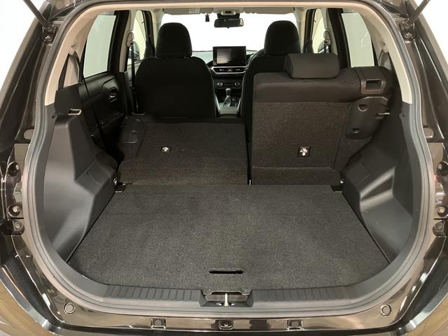 ロッキーＸ　ＨＥＶ　９インチメモリーナビ　前後ドラレコ　ＥＴＣ純正９インチメモリーナビ　前後ドラレコ　ＥＴＣ　バックカメラ　キーフリーシステム（大阪府）の中古車