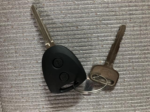 ムーヴL LEDヘッドランプ キーレス アイドリングストップサイドエアバッグ カーテンエアバッグ(大阪府)の中古車