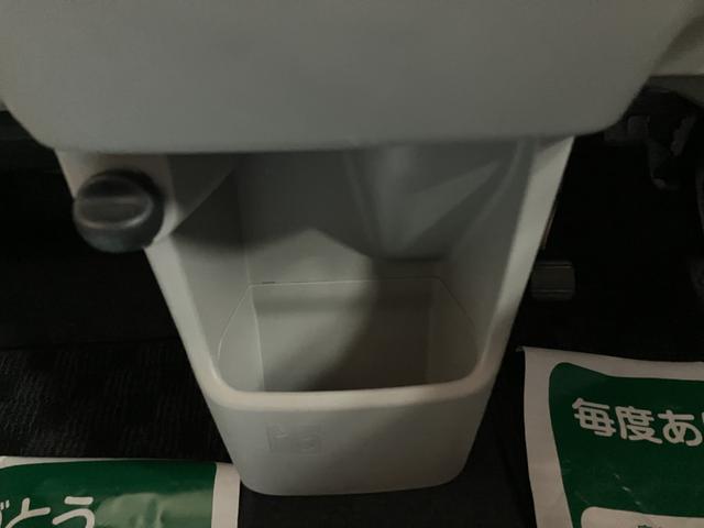 ムーヴＬ　ＳＡIII　純正ナビ　ＥＴＣ　キーレス　１年保証純正メモリーナビ・ＥＴＣ車載器・キーレスエントリー・マニュアルエアコン・オートハイビーム・電動格納ミラー・衝突回避支援ブレーキ・誤発進抑制機能・１年間走行距離無制限保証・車検整備付（大阪府）の中古車