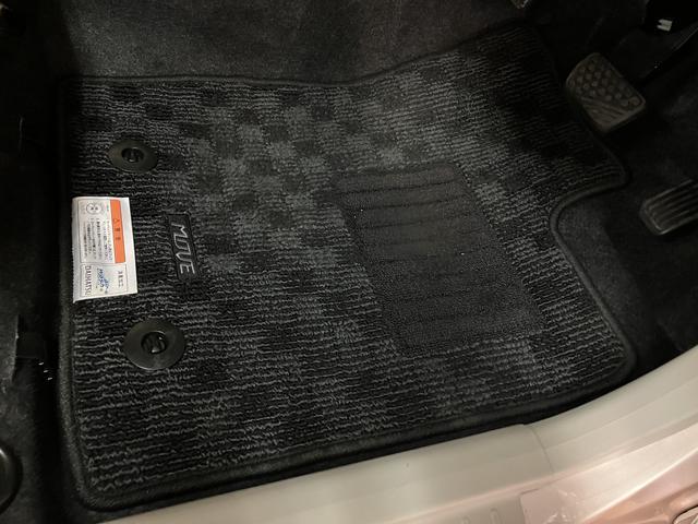 ムーヴＬ　ＳＡIII　純正ナビゲーション　バックカメラ純正ナビゲーション・バックカメラ・衝突回避支援ブレーキ・誤発進抑制機能・キーレスエントリー・車検整備付・まごころ保証（１２カ月／走行距離無制限）・アイドリングストップ・（大阪府）の中古車