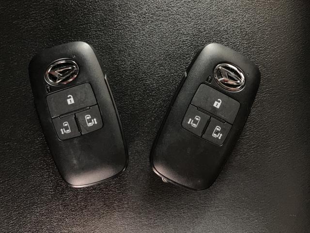 タントカスタムＲＳスタイルセレクション　９インチナビ　前後ドラレコ純正９インチナビ・バックカメラ・ナビ連動前後ドラレコ・各部メッキパーツ・クルーズコントロール・ＥＴＣ・純正シートカバー・シートヒーター・両側電動スライドドア・衝突回避支援ブレーキ・誤発進抑制機能（大阪府）の中古車