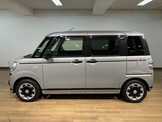 ムーヴキャンバスＧブラックアクセントリミテッド　ＳＡIII　８インチナビ８インチ純正ナビゲーション・全方位カメラ・ＥＴＣ車載器・ドライブレコーダー・両側電動スライドドア・ＬＥＤヘッドライト・エンジンプッシュスタート・衝突回避支援ブレーキ・誤発進抑制機能・車検整備付（大阪府）の中古車