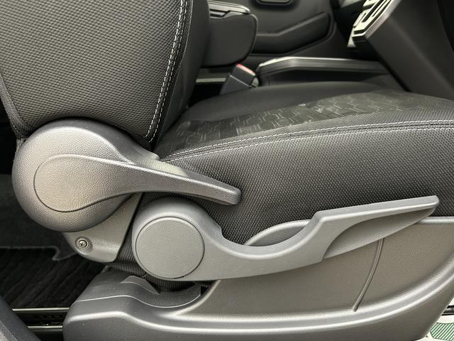 タフトＧターボ　クロムベンチャー　純正メモリーナビ　バックカメラターボエンジン・純正メモリーナビ・ナビ連動前後ドライブレコーダー・バックカメラ・ＥＴＣ・クルーズコントロール・シートヒーター・電動パーキング・衝突回避支援ブレーキ・誤発進抑制機能・車検整備付（大阪府）の中古車