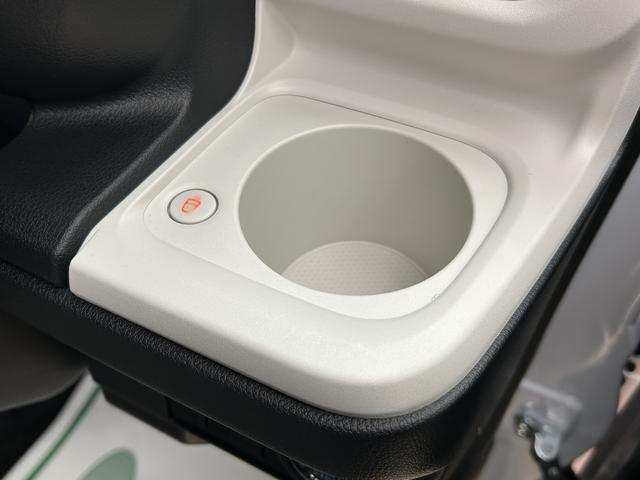 ムーヴキャンバスストライプスＧ　純正ナビ　前後ドラレコ　バックカメラ純正メモリーナビ・バックカメラ・ナビ連動前後ドライブレコーダー・シートヒーター・ＬＥＤヘッドライト・両側電動スライドドア・衝突回避支援ブレーキ・誤発進抑制機能・１年間走行距離無制限保証・車検整備付（大阪府）の中古車