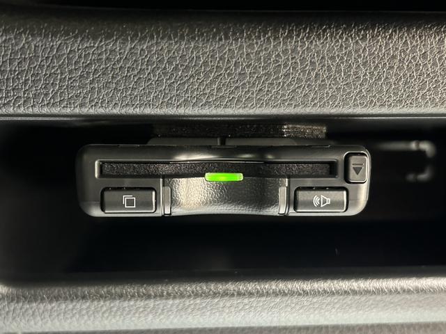 ムーヴキャンバスセオリーＧターボ　１０インチナビパノラマモニター前後ドラレコｅｃｏＩＤＬＥ非搭載車・ターボエンジン・１０インチ純正ナビ・全方位カメラ・ナビ連動前後ドライブレコーダー・ＥＴＣ２．０・両側電動スライドドア・純正オプションメッキパーツ・電動パーキングブレーキ（大阪府）の中古車