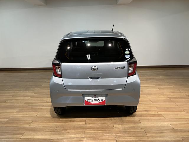 ミライースX SAIII 純正メモリーナビ ETC LEDヘッドランプ純正ナビゲーション・EТC車載器・LEDヘッドライト・キーレスエントリー・コーナーセンサー・衝突回避支援ブレーキ・誤発進抑制機能・まごころ保証付(12カ月/走行距離無制限)・車検整備付(大阪府)の中古車