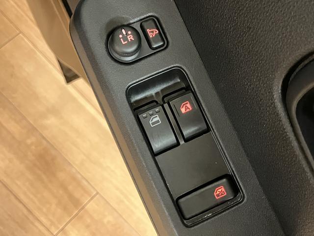 ハイゼットトラックジャンボエクストラ 4WD 5MT車 純正ナビ バックカメラ純正ナビゲーション・バックカメラ・ETC車載器・スマートインナーミラー・エンジンプッシュスタート・LEDヘッドライト・LEDフォグランプ・衝突回避支援ブレーキ・発進抑制機能・車検整備付(大阪府)の中古車
