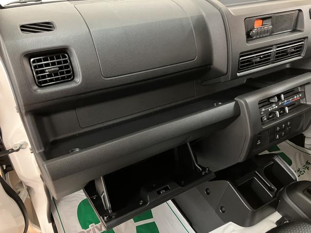 ハイゼットトラックスタンダード　届出済未使用車　ＡＭ／ＦＭラジオ届出済未使用車・ＡＭ／ＦＭラジオ・コーナーセンサー・パワーステアリング・無段階変速機（ＣＶＴ）・まごころ保証（１２カ月／走行距離無制限）・衝突回避支援ブレーキ・誤発進抑制機能・点検整備付（大阪府）の中古車