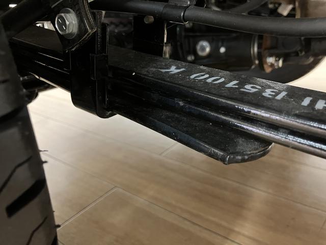 ハイゼットトラックスタンダード　届出済未使用車　ＡＭ／ＦＭラジオ届出済未使用車・ＡＭ／ＦＭラジオ・コーナーセンサー・パワーステアリング・無段階変速機（ＣＶＴ）・まごころ保証（１２カ月／走行距離無制限）・衝突回避支援ブレーキ・誤発進抑制機能・点検整備付（大阪府）の中古車