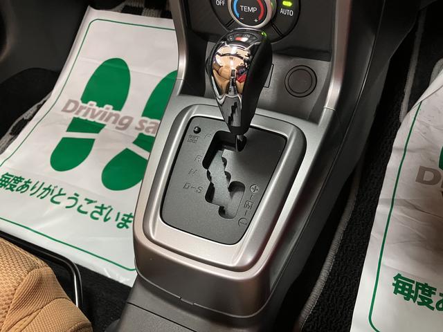 コペンセロ　弊社元試乗車　ＬＥＤヘッドライト　シートヒーター弊社元試乗車・ターボエンジン・オーディオレス仕様・シートヒーター・ＬＥＤヘッドライト・ＬＥＤフォグランプ・キーフリーシステム・バックソナー・純正１６インチアルミホイール・１年間走行距離無制限保証（大阪府）の中古車