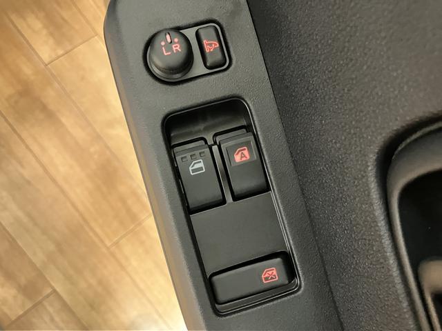 ハイゼットトラックジャンボエクストラ 電格ミラー キーフリー 届出済未使用車届出済未使用車・オーディオレス仕様・パワーウインドウ・キーフリーシステム・コーナーセンサー・荷台作業灯・フロントシェルフ・LEDヘッドライト・LEDフォグランプ・衝突回避支援ブレーキ・誤発進抑制機能(大阪府)の中古車