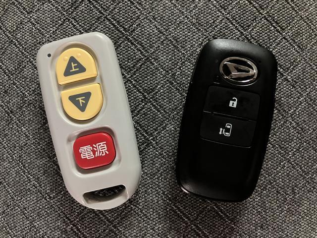 タントX スローパー ワイドDVDチューナー バックカメラ福祉車両(スロープタイプ)・ワイドDVDチューナー・バックカメラ・片側電動スライドドア・シートヒーター・LEDヘッドライト・衝突回避支援ブレーキ・誤発進抑制機能・1年間走行距離無制限保証(大阪府)の中古車