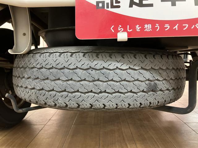 ハイゼットトラックスタンダード　スライド式幌付き　ＥＴＣ　キーレスエントリースライド式幌付き・キーレスエントリー・ＥＴＣ車載器・ＡＭ／ＦＭラジオ・マニュアルエアコン・パワーウィンドウ・４速オートマチック・まごころ保証（１２カ月／走行距離無制限）・ダイハツ認定中古車（大阪府）の中古車