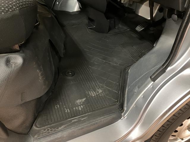 ハイゼットカーゴDX SAIII/1年間走行距離無制限保証/LEDライト1年間走行距離無制限保証/4速AT車/AM・FMチューナー/前席パワーウインドー/LEDヘッドライト/スモークガラス/キーレスエントリー/アイドリングストップ/オートマチックハイビーム(大阪府)の中古車