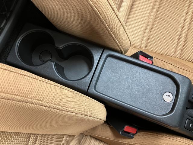 コペンセロ 弊社元試乗車 シートヒーター LEDヘッドライト弊社元試乗車・ターボエンジン・オーディオレス仕様・ステアリングスイッチ・LEDヘッドライト・バックソナー・プッシュスタート・キーフリー・7速スーパーアクティブシフト・16インチ純正アルミホイール(大阪府)の中古車