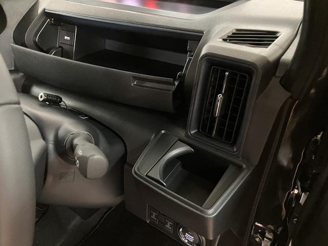 タントカスタムＲＳリミテッド　１０インチ純正ナビ　届出済未使用車届出済未使用車・ターボエンジン・１０インチ純正メモリーナビ・バックカメラ・ＥＴＣ車載器・クルーズコントロール・両側電動スライドドアシートヒーター・電動パーキング・衝突回避支援ブレーキ・誤発進抑制機能（大阪府）の中古車