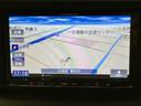 福祉車両（助手席昇降タイプ）・社外ワンセグナビ・バックカメラ・オートライト・オートハイビーム・キーレスエントリー・マニュアルエアコン・衝突回避支援ブレーキ・誤発進抑制機能・１年間走行距離無制限保証（大阪府）の中古車