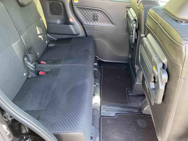 タントカスタムＸ　バックモニターダイハツ認定中古車　予防安全機能スマートアシスト搭載　アイドリングストップ　バックモニター　純正ナビゲーション　両側パワースライドドア　シートリフター　ドライブレコーダー　ＥＴＣ車載器　キーフリーキー（京都府）の中古車