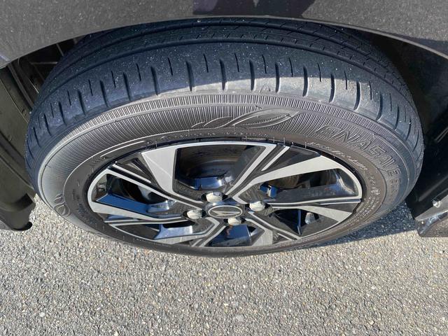 タントカスタムＸ　バックモニターダイハツ認定中古車　予防安全機能スマートアシスト搭載　アイドリングストップ　バックモニター　純正ナビゲーション　両側パワースライドドア　シートリフター　ドライブレコーダー　ＥＴＣ車載器　キーフリーキー（京都府）の中古車