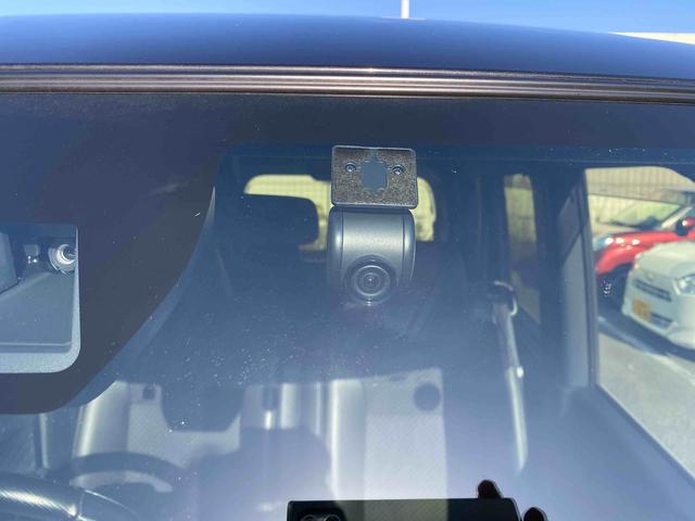 タントカスタムＸ　バックモニターダイハツ認定中古車　予防安全機能スマートアシスト搭載　アイドリングストップ　バックモニター　純正ナビゲーション　両側パワースライドドア　シートリフター　ドライブレコーダー　ＥＴＣ車載器　キーフリーキー（京都府）の中古車