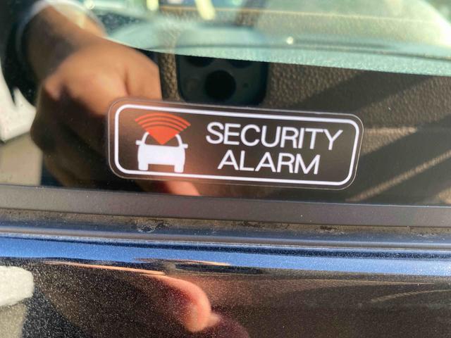 タントカスタムＸ　バックモニターダイハツ認定中古車　予防安全機能スマートアシスト搭載　アイドリングストップ　バックモニター　純正ナビゲーション　両側パワースライドドア　シートリフター　ドライブレコーダー　ＥＴＣ車載器　キーフリーキー（京都府）の中古車