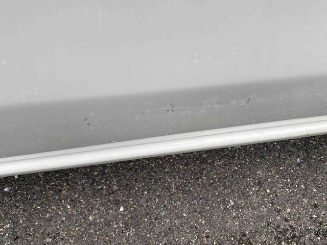 ムーヴＸリミテッド　キーフリーダイハツ認定中古車　アイドリングストップ　キーフリーキー　電動格納ミラー　シートリフター　ナビゲーション　ＡＢＳ　カップホルダー　アルミホイール　アームレスト　オートエアコン　プッシュスタートボタン（京都府）の中古車