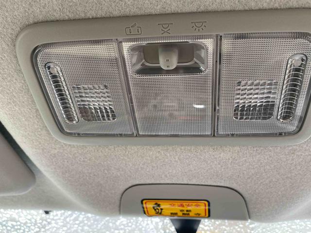 ムーヴＸリミテッド　キーフリーダイハツ認定中古車　アイドリングストップ　キーフリーキー　電動格納ミラー　シートリフター　ナビゲーション　ＡＢＳ　カップホルダー　アルミホイール　アームレスト　オートエアコン　プッシュスタートボタン（京都府）の中古車