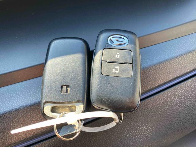 タントＸ　パノラマモニターダイハツ認定中古車　予防安全機能スマートアシスト搭載　アイドリングストップ　パノラマモニター　ナビゲーション　ドライブレコーダー　シートヒーター　シートリフター　片側パワースライドドア　キーフリーキー（京都府）の中古車