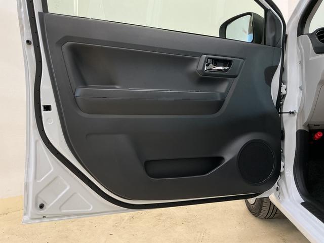 ミライースＸ　ＳＡIII　ワンオーナー　バックカメラ　コーナーセンサーワンオーナー　バックカメラ　前後コーナーセンサー　オートマチックハイビーム　ＬＥＤヘッドライト　オートライト　横滑り防止装置　アイドリングストップ　キーレスエントリー　スペアキー有り　電動格納ミラー（京都府）の中古車