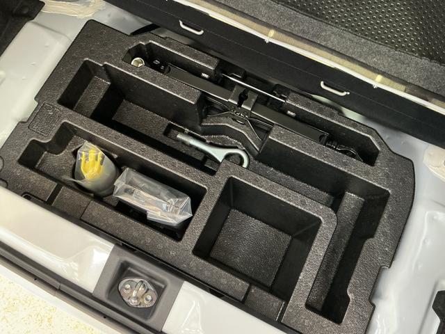 ミライースＸ　ＳＡIII　ワンオーナー　バックカメラ　コーナーセンサーワンオーナー　バックカメラ　前後コーナーセンサー　オートマチックハイビーム　ＬＥＤヘッドライト　オートライト　横滑り防止装置　アイドリングストップ　キーレスエントリー　スペアキー有り　電動格納ミラー（京都府）の中古車