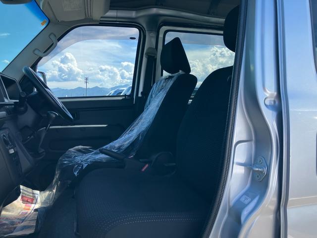 ハイゼットカーゴクルーズＳＡIII　４ＷＤ　５ＭＴ　純正ＣＤデッキパートタイム４ＷＤ　ワンオーナー　エアバック　ＡＢＳ　記録簿　パワーウィンドウ（山梨県）の中古車
