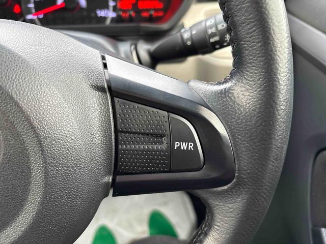 ムーヴＸリミテッド　ＳＡIII４ＷＤ　社外品ナビ　バックカメラ　ハロゲンヘッドライト　ＬＥＤフォグランプ　運転席シートヒーター　オートエアコン／ライト／ハイビーム／電動ドアミラー　社外品リモコンエンジンスターター（秋田県）の中古車