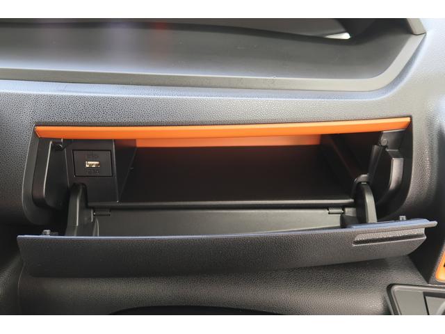 タントファンクロス衝突軽減システム　両側オートドア　シートヒータ　オートＬＥＤ　ＬＥＤヘットライト　キーレスエントリー　スマートキ−　オートライト　アルミ　セキュリティ　衝突安全ボディ　記録簿　アイドリングストップ搭載（富山県）の中古車