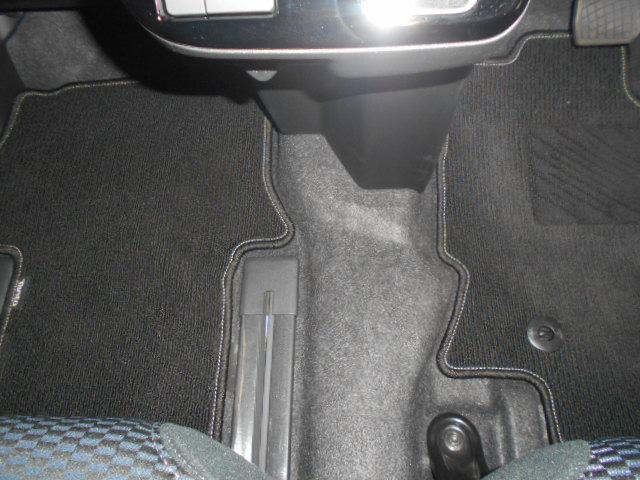 タントカスタムＸ　４ＷＤ（福井県）の中古車