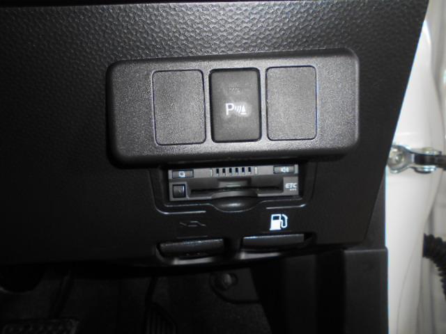 トールカスタムＧ　メモリーナビ　ドラレコ　パノラマモニター装着メモリーナビ　ドライブレコーダー　パノラマモニター　ＥＴＣ車載器　装着車（福井県）の中古車